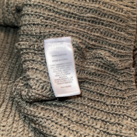 Express Olive Green Knit Cotton Lace‎ Up Shoulder Sweater Size Small - Picture 4 of 5